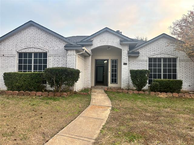 6318 Sasaki Way Garland, TX 75043