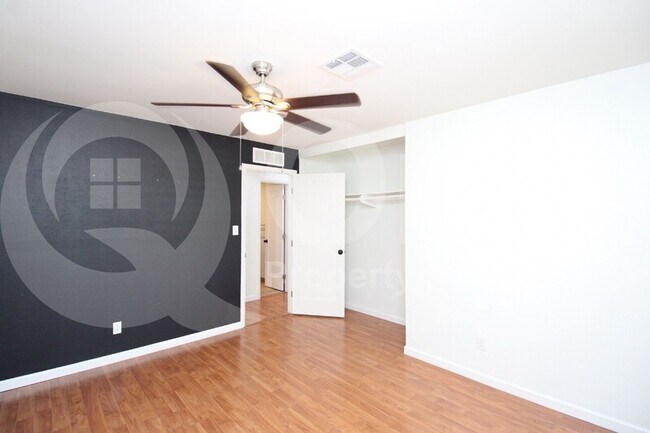 1816 N 74th St Scottsdale, AZ 85257