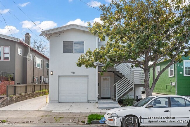 981 39th Street
