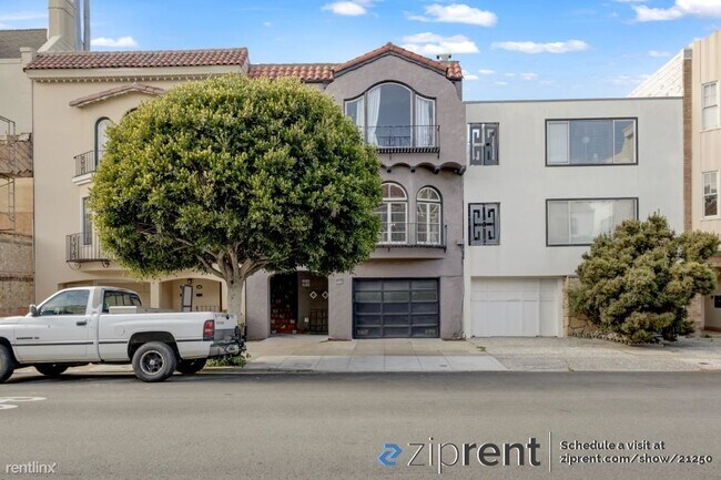 2438 Francisco Street