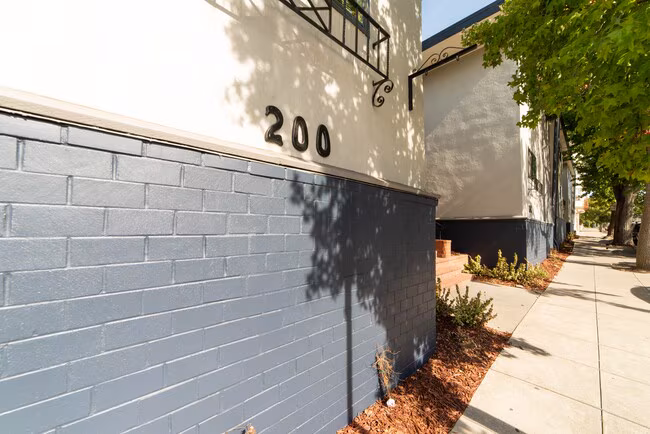 NEW 200 East 15th Street