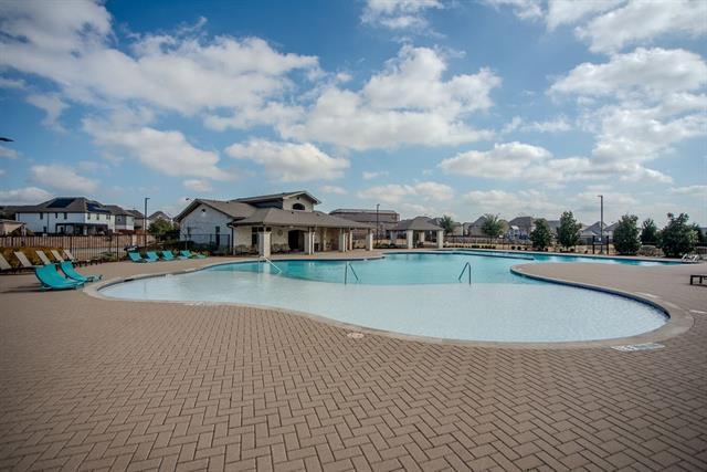 8223 Snapdragon Wy Dallas, TX 75252