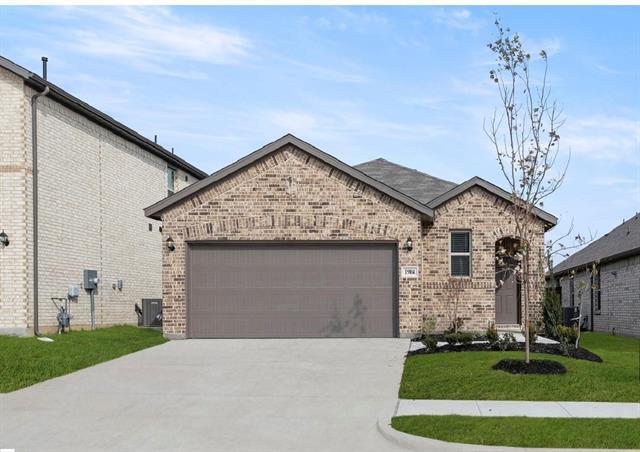 1904 Osage Trail Mesquite, TX 75181