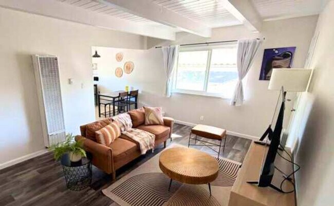 2312 Bonar St Berkeley, CA 94702