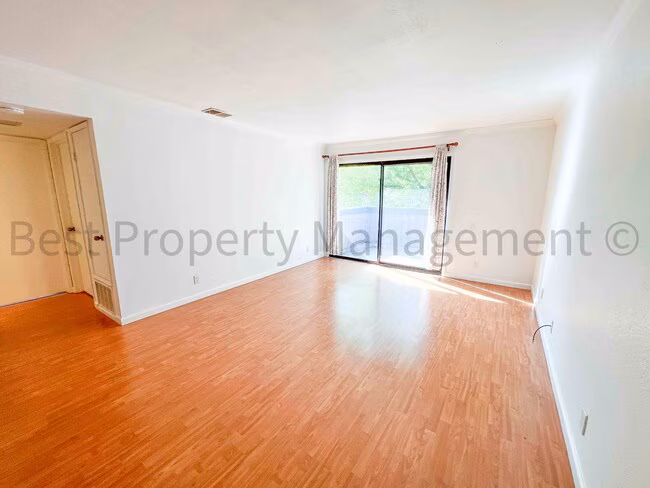 Perfect Shape Warm Springs Condo next to James Leitch Elementary