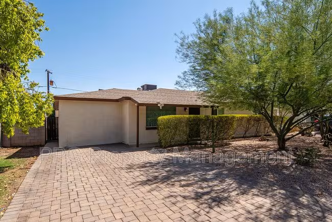 1309 E Orange St. Tempe, AZ 85281