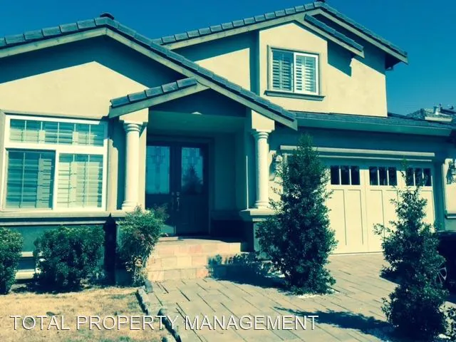 18881 ARATA WAY