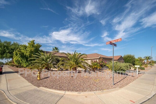 16536 W Rock Springs Ln Surprise, AZ 85374