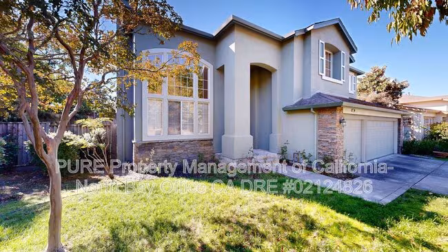 3564 Lake Park Dr Santa Rosa, CA 95403