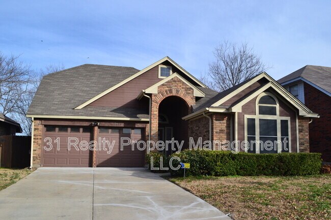 5917 Beckett Dr Arlington, TX 76017