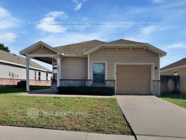 1832 Village Park Trail