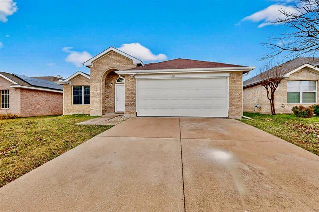 6721 Waterlilly Dr Arlington, TX 76002