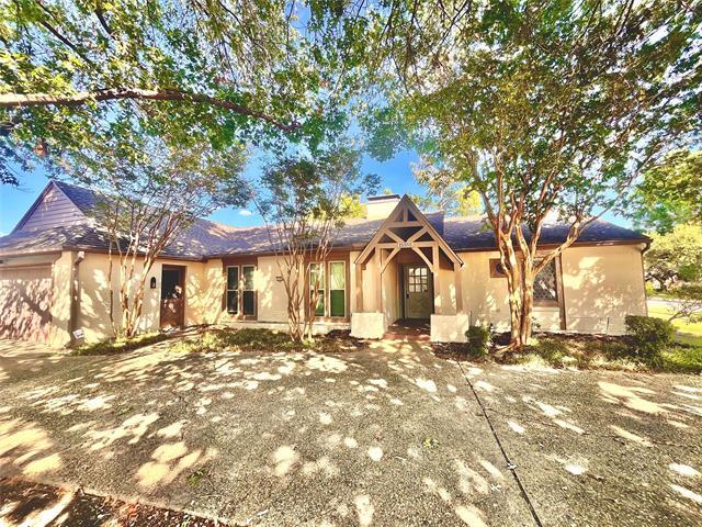 15555 Mosscove Cir Dallas, TX 75248