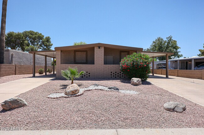 9107 E Fairway Blvd Sun Lakes, AZ 85248