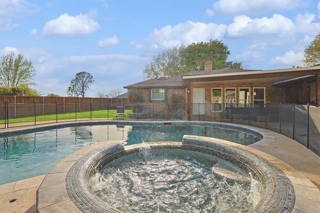 3322 Darby Ln Denton, TX 76207