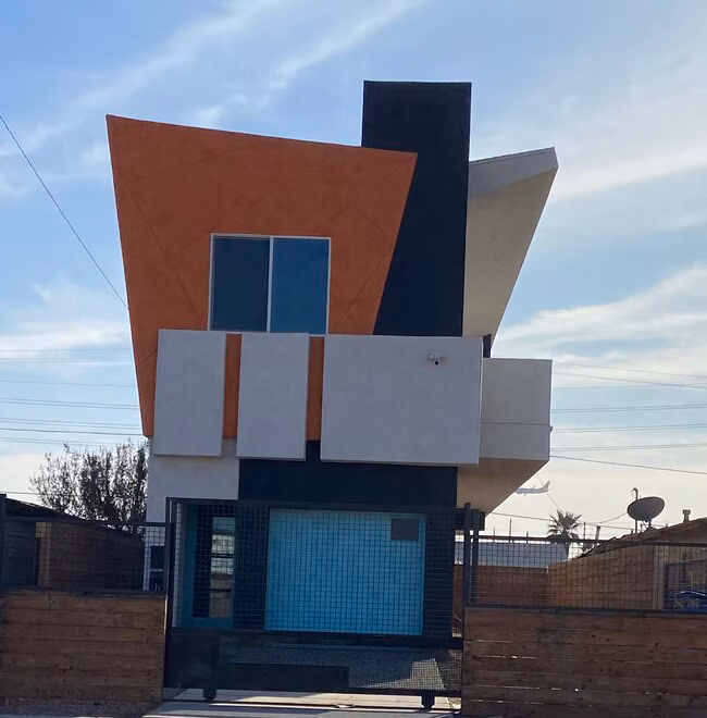 1933 E Monroe St Phoenix, AZ 85034