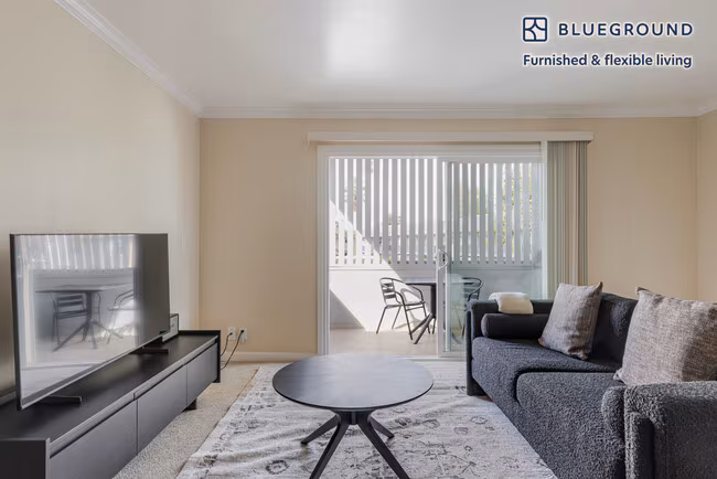 170 Locksunart Way Sunnyvale, CA 94087