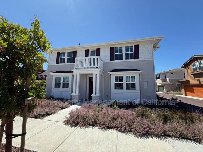 1746 Guadalupe St Petaluma, CA 94954