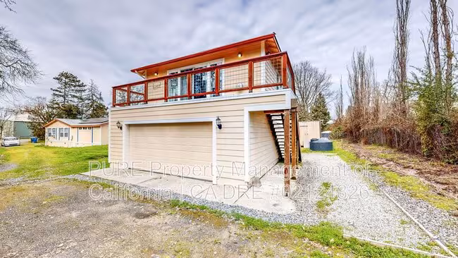 3911 Ross Rd Sebastopol, CA 95472