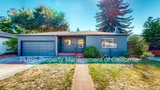 1536 Parker Dr Santa Rosa, CA 95405