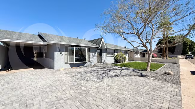 8608 E Vernon Ave Scottsdale, AZ 85257