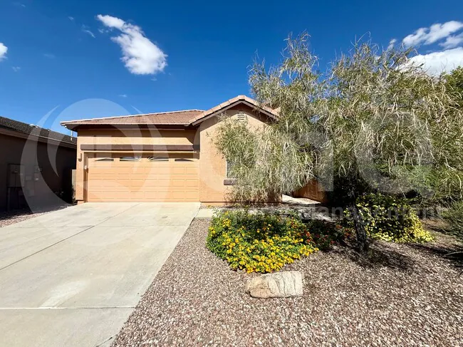4512 W Venture Ct Phoenix, AZ 85086