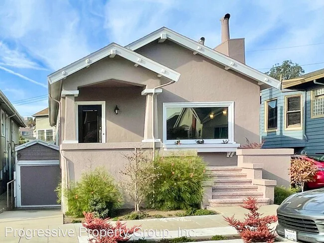 222 Wawona Street