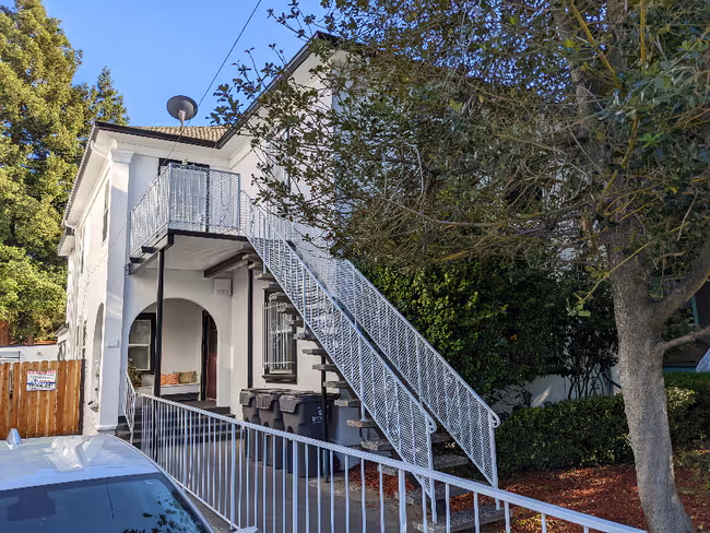 341 Alcatraz Avenue