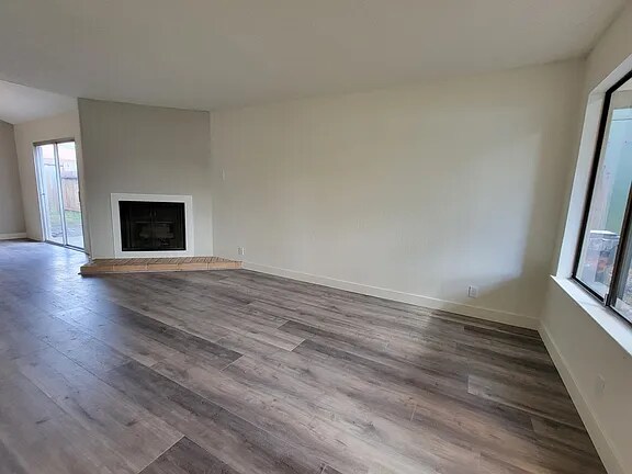 548 Avanti Way