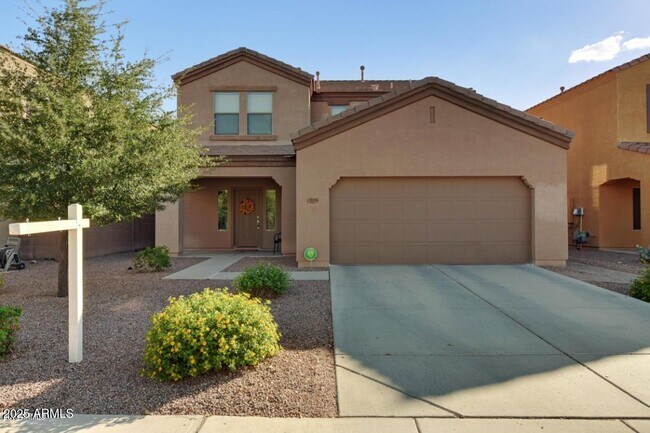 12039 W Leather Ln Peoria, AZ 85383