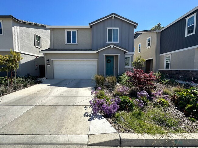 237 Agata Way