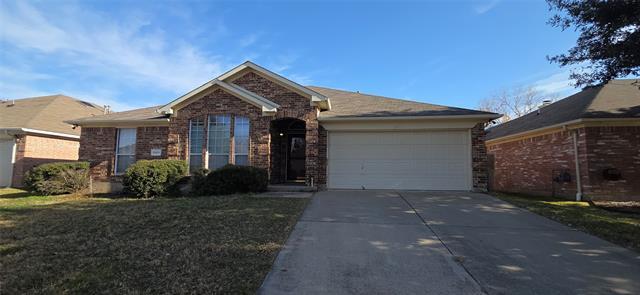5801 Homestead Ct Arlington, TX 76017