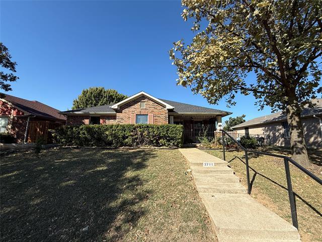 2711 Lucile Herrin Ln Dallas, TX 75227