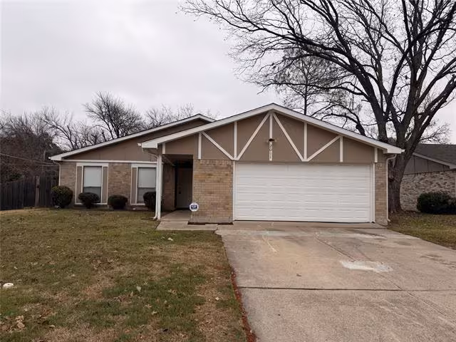2011 Lavon Creek Lane