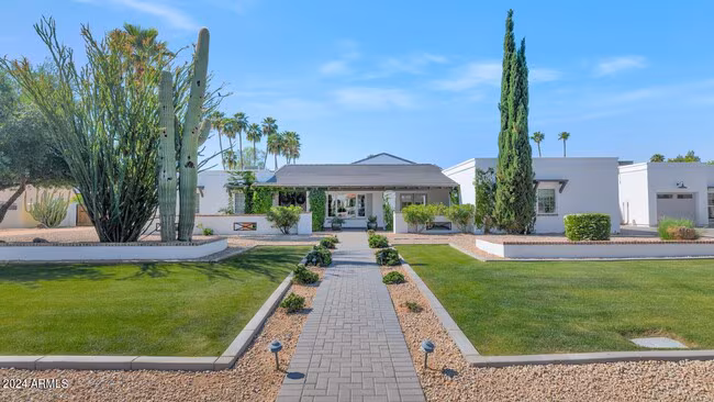 8313 E Carol Way Scottsdale, AZ 85260