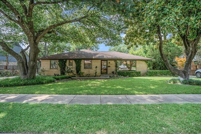 2913 Ridgedale Drive
