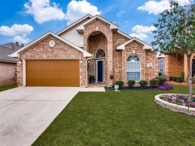 4908 Woodmeadow Dr Fort Worth, TX 76135