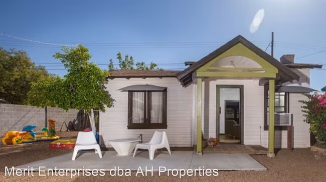 1115 N 13th St Phoenix, AZ 85006