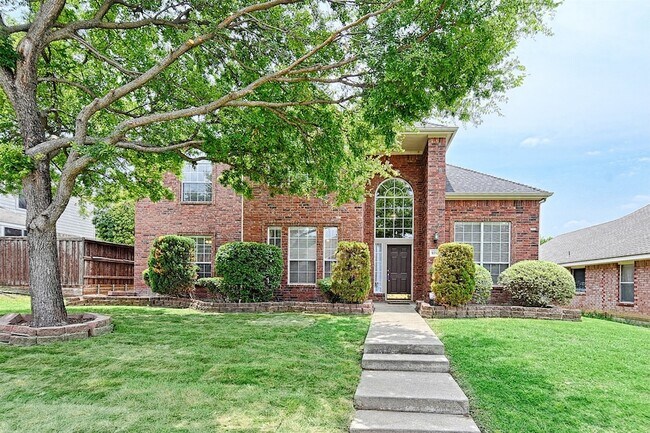 9701 Thorncliff Dr Frisco, TX 75035