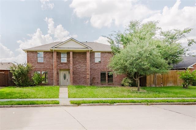 2637 Austin Dr Mesquite, TX 75181