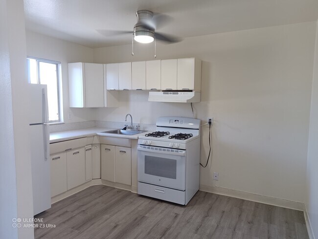 20511 Anita Ave Castro Valley, CA 94546