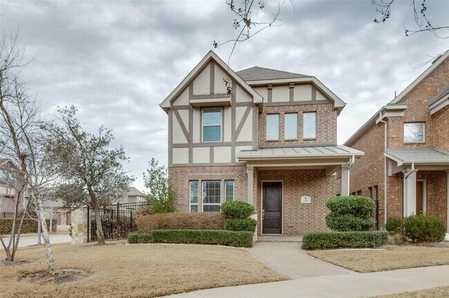 1216 Lace Bark Way