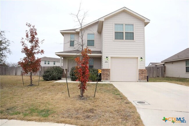 2216 Mayfield Ln Seguin, TX 78155