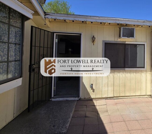 2632-2634 N. 29th Pl - 4 Plex