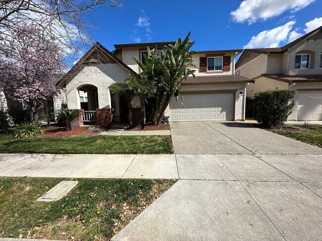 208 Lawrence Lane