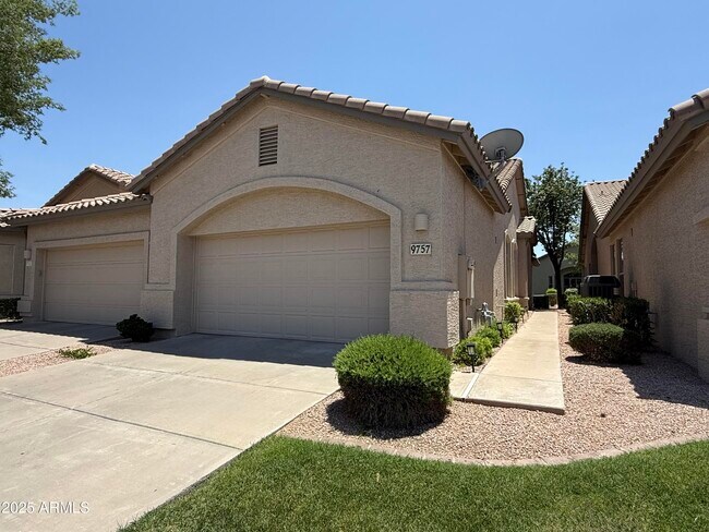 9757 E Tranquility Way Sun Lakes, AZ 85248