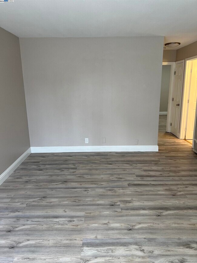 1631 Alcatraz Ave Berkeley, CA 94703