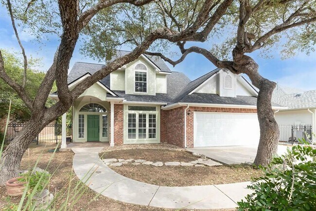 641 Evergreen Ln New Braunfels, TX 78130