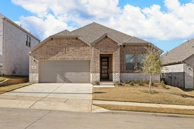 2441 Glacier Rdg Corinth, TX 76210