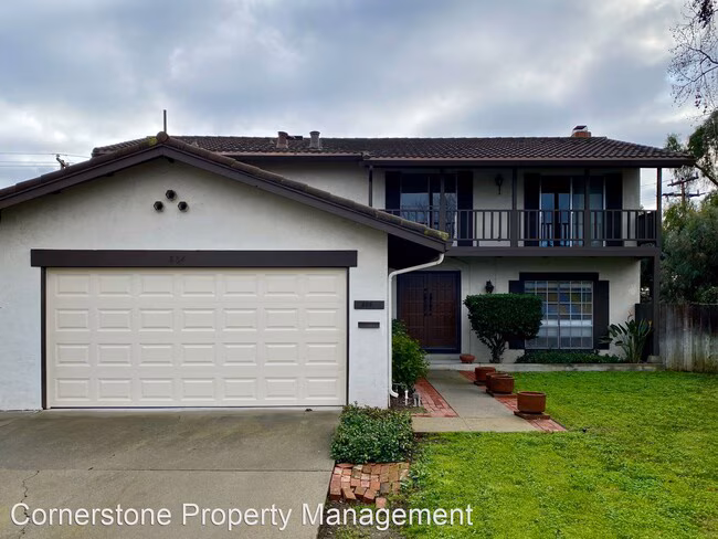 884 Lusterleaf Dr